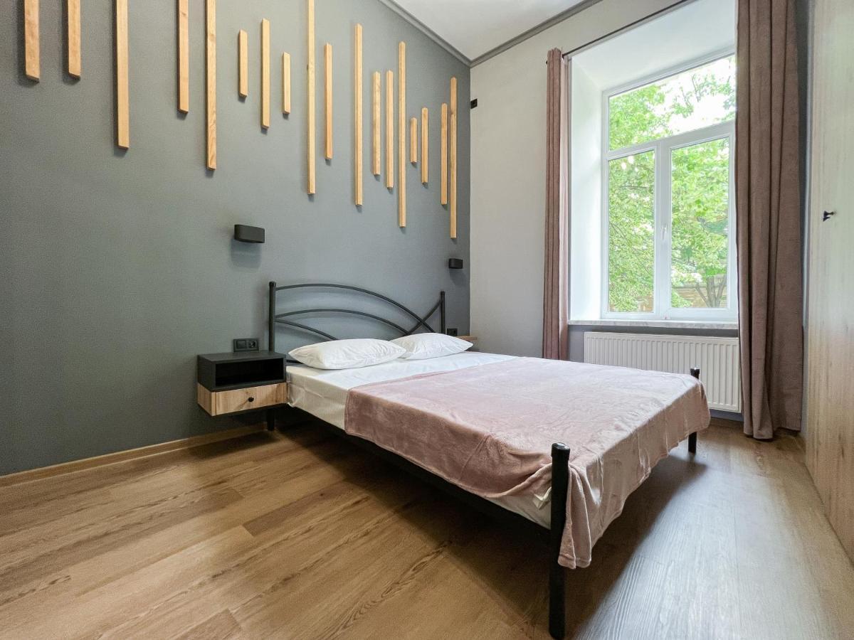 Apartments White Pearl Sadova Odesa Exterior foto