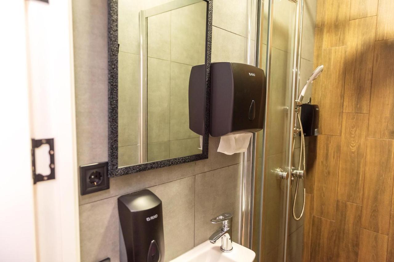 Apartments White Pearl Sadova Odesa Exterior foto