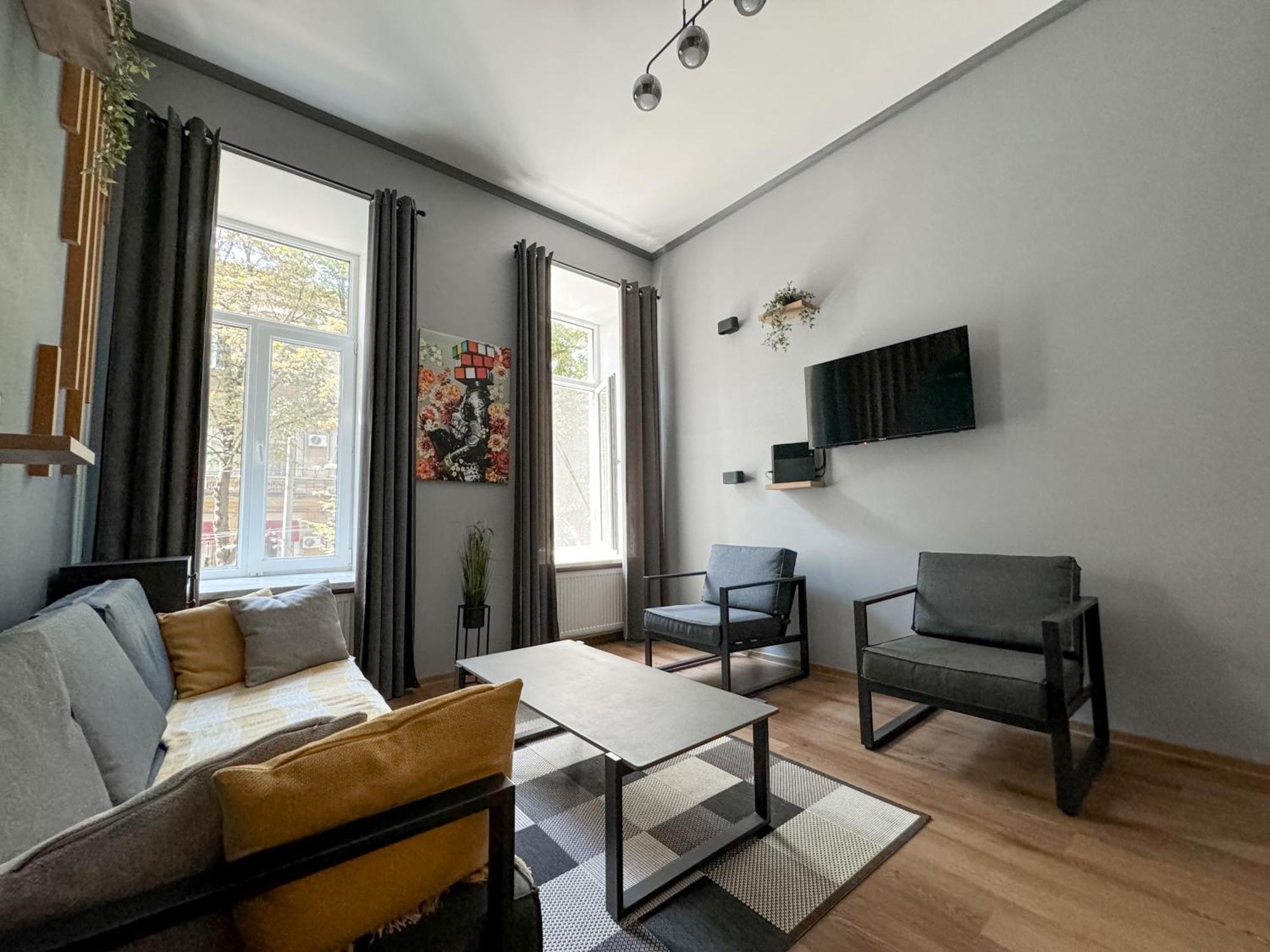 Apartments White Pearl Sadova Odesa Exterior foto